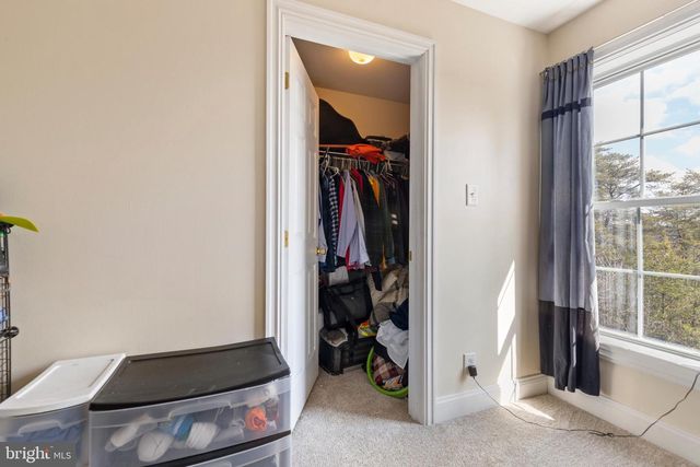 3336 HUNTING RIDGE RD, Winchester, VA 22603