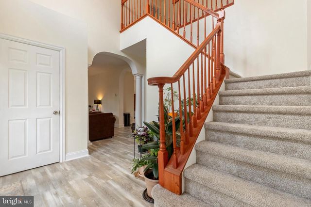 3336 HUNTING RIDGE RD, Winchester, VA 22603