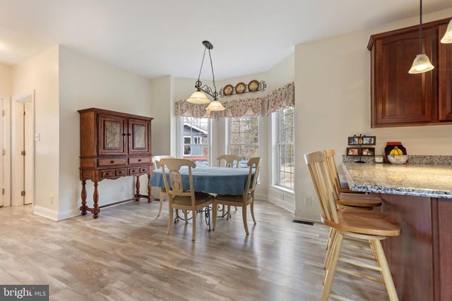 3336 HUNTING RIDGE RD, Winchester, VA 22603