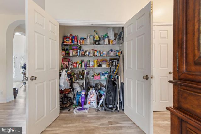 3336 HUNTING RIDGE RD, Winchester, VA 22603