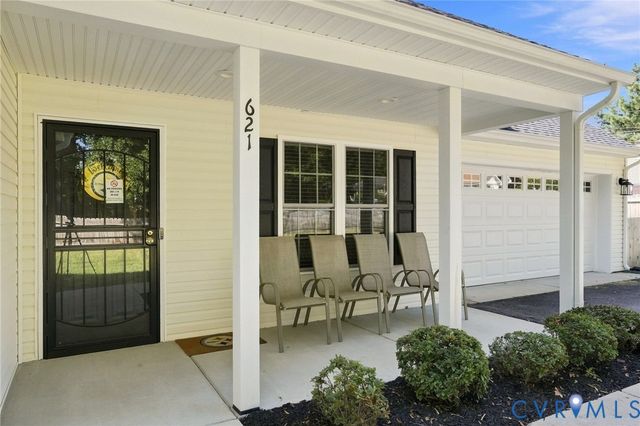 621 La Von Dr, Richmond, VA 23227