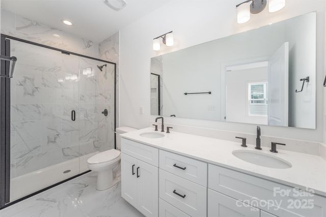 3928 Hager Drive, Charlotte, NC 28208