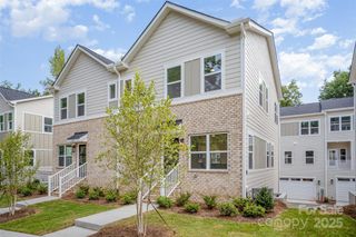 3928 Hager Drive, Charlotte, NC 28208