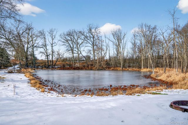 4 Strasser Place, Campbell Hall, NY 10916