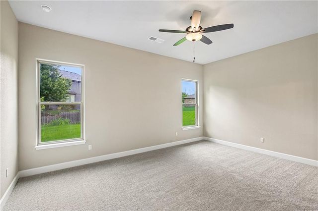 8435 Pickering Street, Lenexa, KS 66227