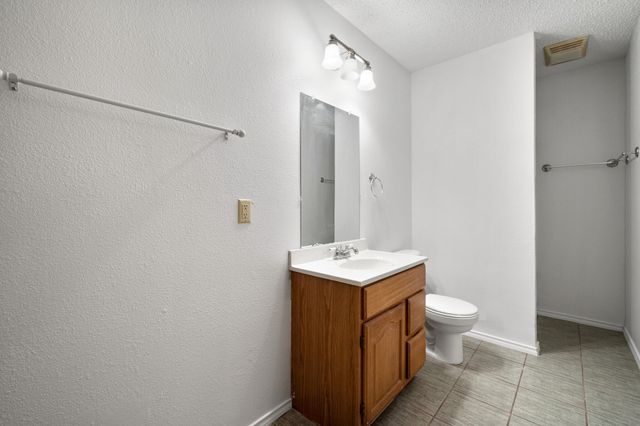 6436 Ridglea Drive, Watauga, TX 76148