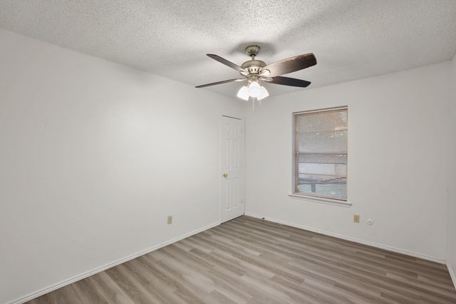 6436 Ridglea Drive, Watauga, TX 76148