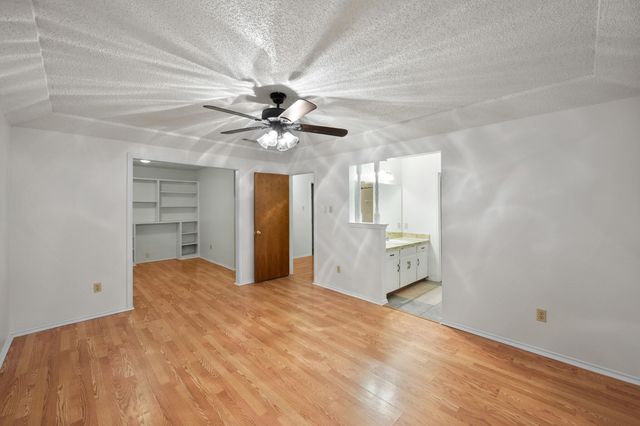6436 Ridglea Drive, Watauga, TX 76148