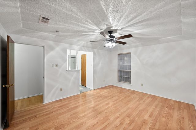 6436 Ridglea Drive, Watauga, TX 76148