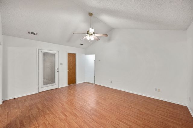 6436 Ridglea Drive, Watauga, TX 76148