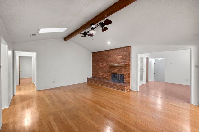 6436 Ridglea Drive, Watauga, TX 76148