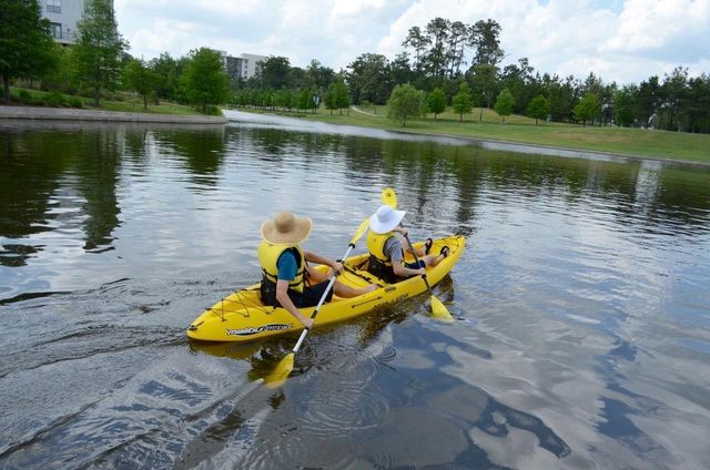 186 N Valley Oaks Circle, The Woodlands, TX 77382