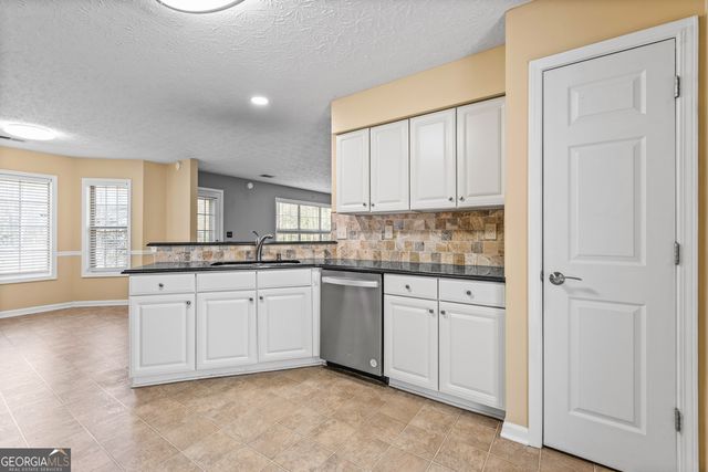 5386 Cross Creek Cove, Acworth, GA 30102