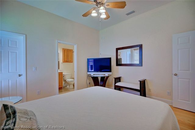 12 Diamond Bay Drive, Lake Placid, FL 33852