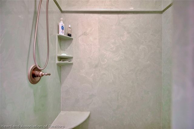 12 Diamond Bay Drive, Lake Placid, FL 33852