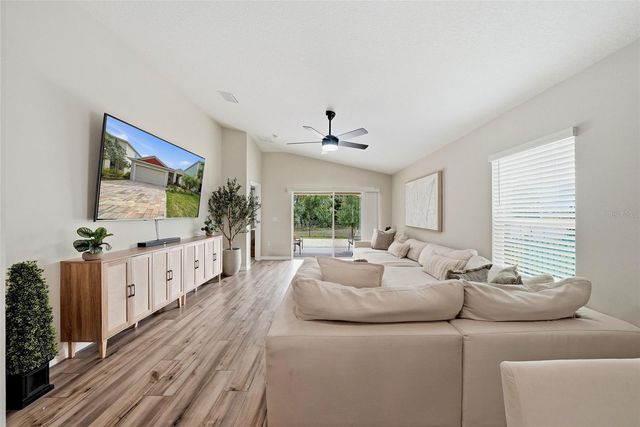5560 SUMMER SUNSET DRIVE, Apollo Beach, FL 33572