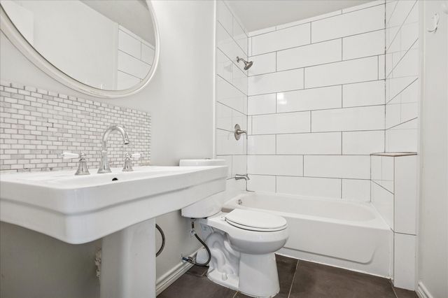 7933 Elwood Street, Houston, TX 77012