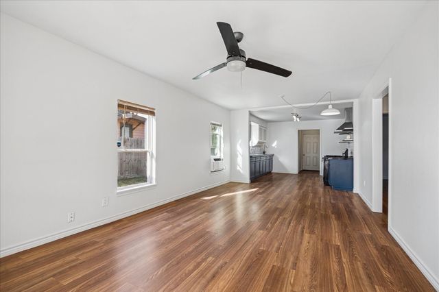 7933 Elwood Street, Houston, TX 77012