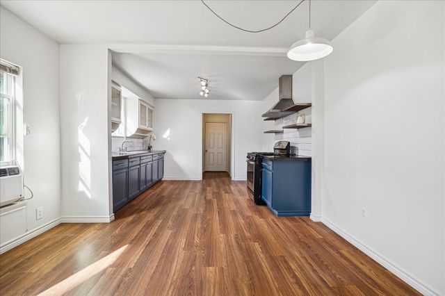 7933 Elwood Street, Houston, TX 77012