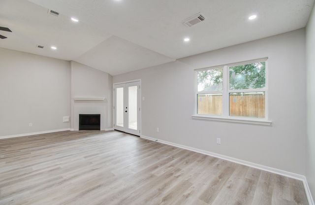 2110 Westminister Street, Pearland, TX 77581