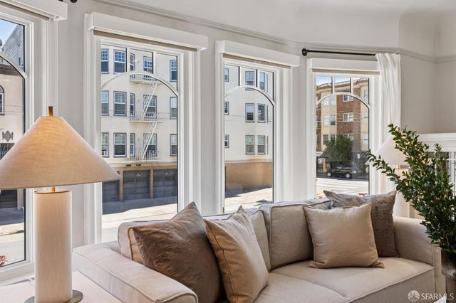 3319 Divisadero Street, San Francisco, CA 94123