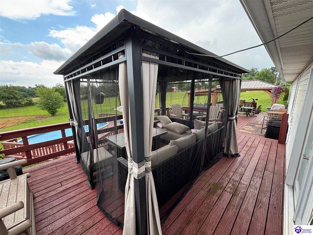 1380 Buck Knobs Road, Ekron, KY 40117