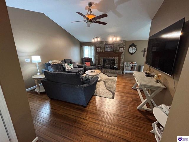 1380 Buck Knobs Road, Ekron, KY 40117