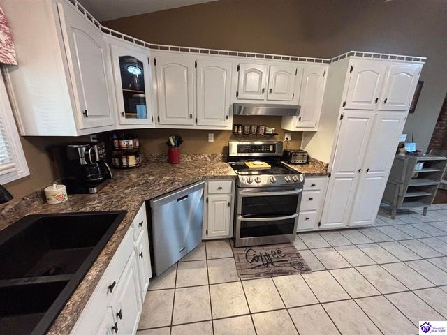 1380 Buck Knobs Road, Ekron, KY 40117