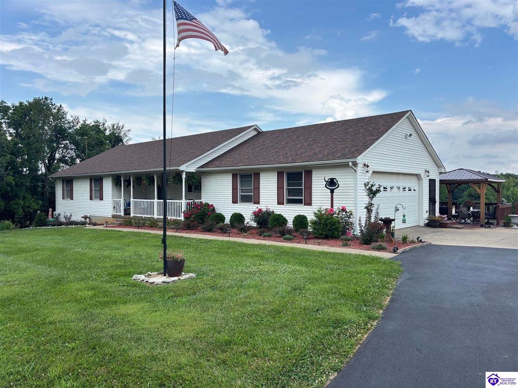 1380 Buck Knobs Road, Ekron, KY 40117