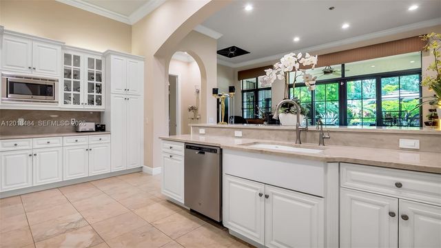 9587 Exbury Court, Parkland, FL 33076