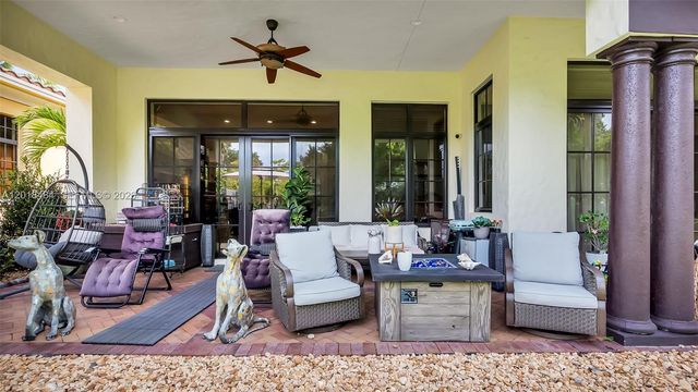 9587 Exbury Court, Parkland, FL 33076