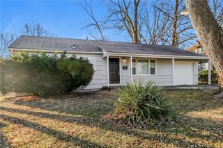 6115 W 74th Street, Overland Park, KS 66204