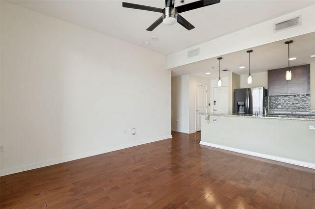 1200 Main Street 1703, Dallas, TX 75202