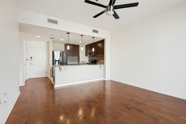 1200 Main Street 1703, Dallas, TX 75202