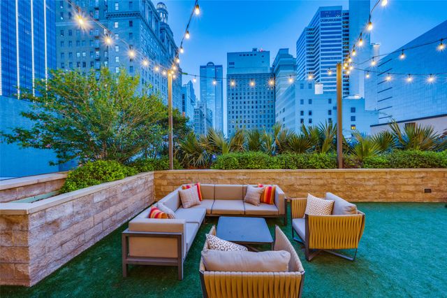 1200 Main Street 1703, Dallas, TX 75202