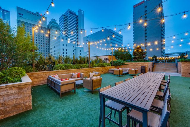 1200 Main Street 1703, Dallas, TX 75202