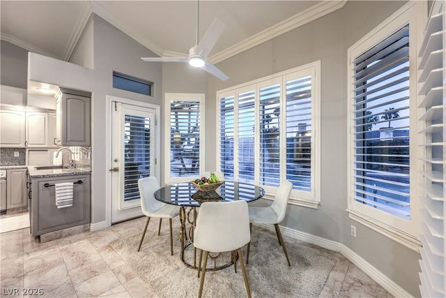 1941 Black Water Court, Las Vegas, NV 89117