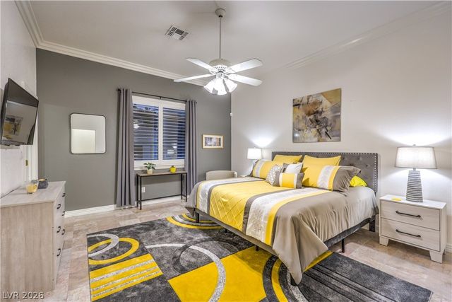 1941 Black Water Court, Las Vegas, NV 89117