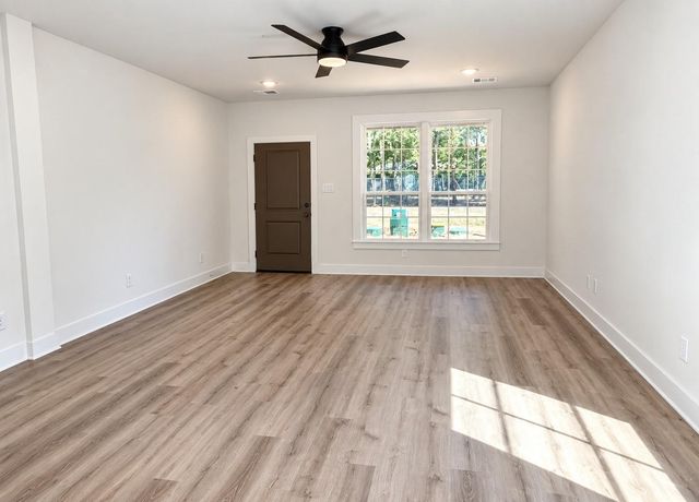 127 Sharon Lane, Livingston, TX 77351