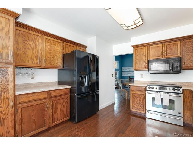 8955 W 80th Dr, Arvada, CO 80005