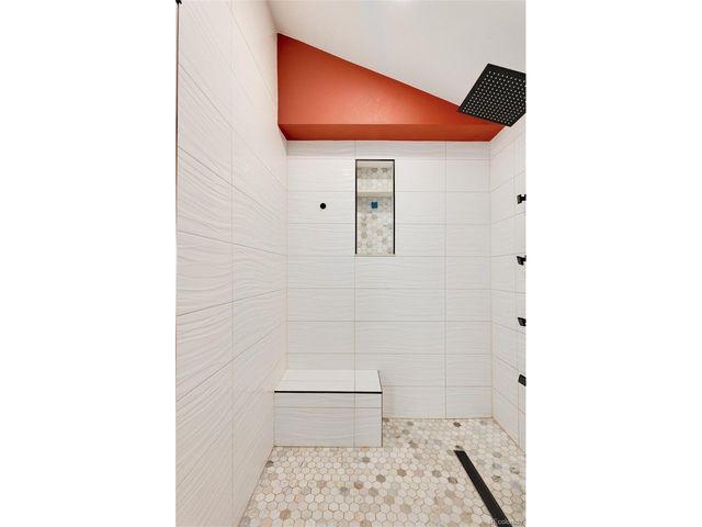 8955 W 80th Dr, Arvada, CO 80005