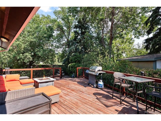 8955 W 80th Dr, Arvada, CO 80005