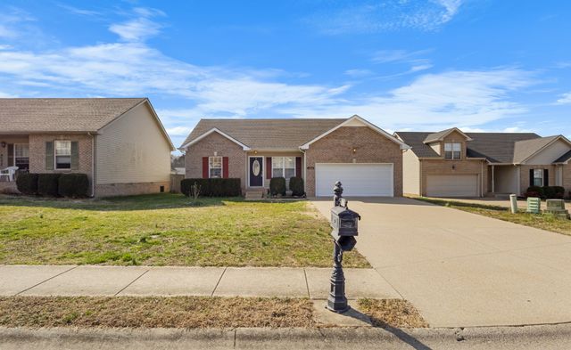 620 Wolfchase Dr, Clarksville, TN 37042