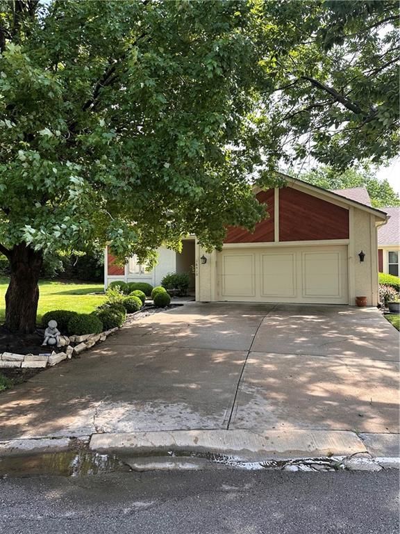 16510 W 133rd Street, Olathe, KS 66062