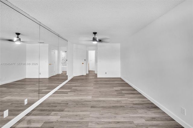 3405 Emerald Oaks Drive 207, Hollywood, FL 33021