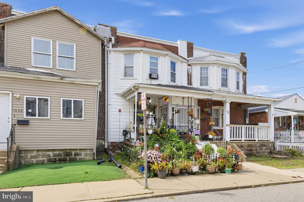 1028 WASHINGTON AVE, MARCUS HOOK, PA 19061 — photo 3