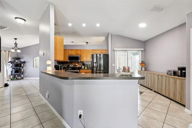 10644 CEDAR FOREST CIRCLE, Clermont, FL 34711