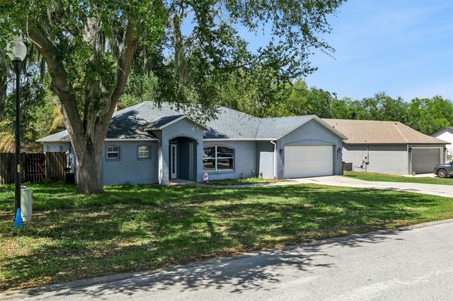 10644 CEDAR FOREST CIRCLE, Clermont, FL 34711