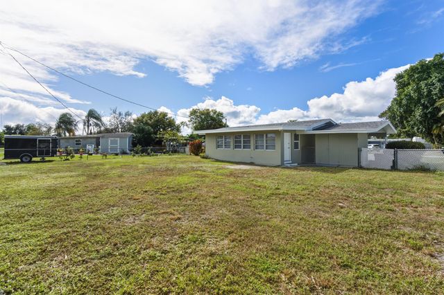 103 Beach Avenue, Port St Lucie, FL 34952