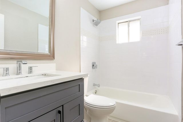 3305 Morning Drive, Schertz, TX 78108
